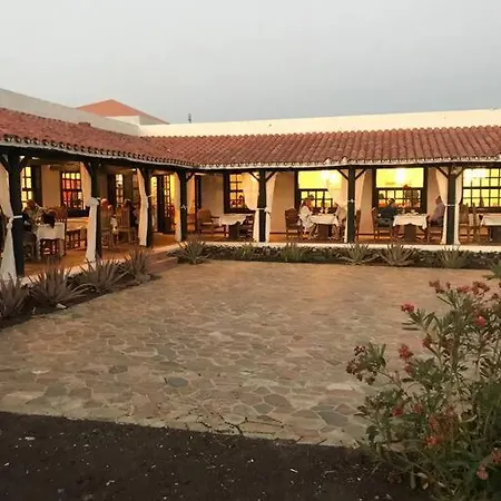 Front With Stunning Ocean Views! Daire